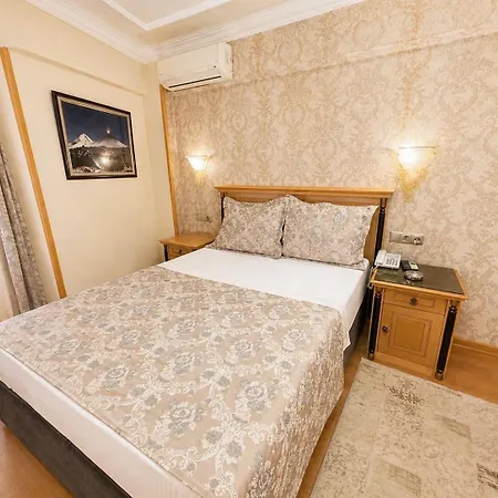The Grand Hisar De Pera Taksim 3* Стамбул