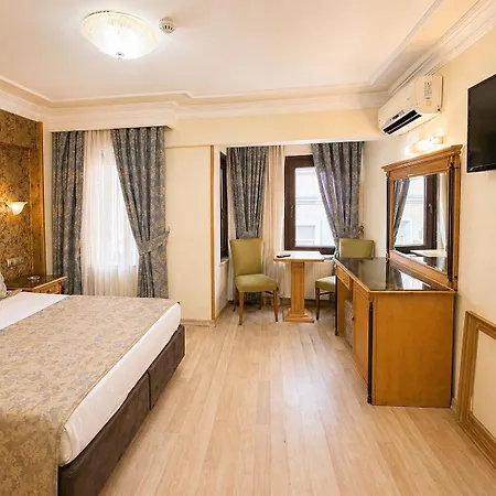 Отель The Grand Hisar De Pera Taksim Стамбул